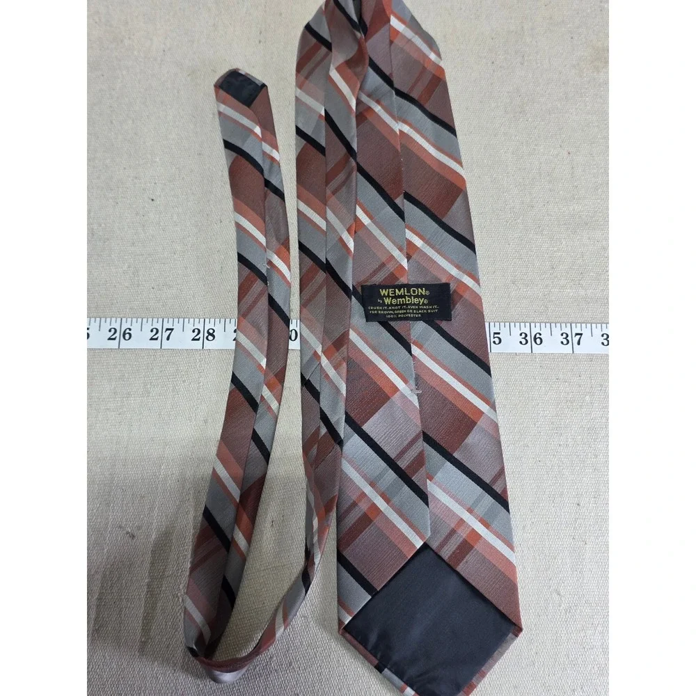 Vintage Wembley Wemlon Mens Plaid Necktie Brown Grey Orange Washable Polyester